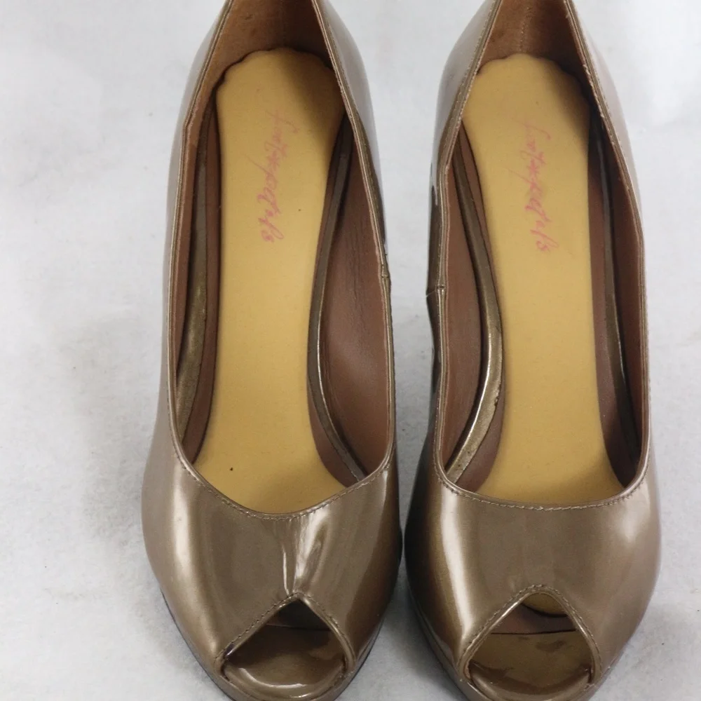 Donald J Pliner 'Habiki' Wedge Pump Shoes Sz 7 US Wmn - Picture 7 of 8